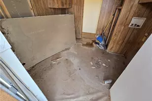 6057 W Kit Dr, Golden Valley, AZ 86413 - Photo 24