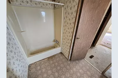 6057 W Kit Drive, Golden Valley, AZ 86413 - Photo 18