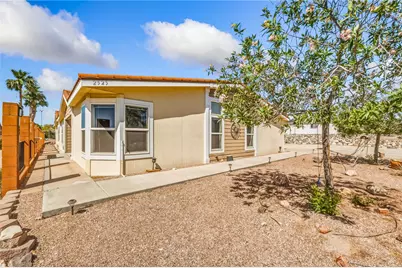 2525 S Ridge Avenue, Bullhead City, AZ 86429 - Photo 6
