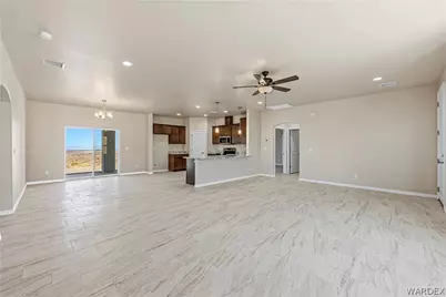 9818 N Cyrus Road, Kingman, AZ 86401 - Photo 10