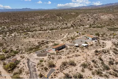 13325 Us-93, Wikieup, AZ 85360 - Photo 24