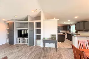 564 S Elfrida Rd, Golden Valley, AZ 86413 - Photo 8