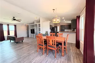 564 S Elfrida Rd, Golden Valley, AZ 86413 - Photo 12