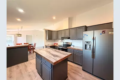 564 S Elfrida Road, Golden Valley, AZ 86413 - Photo 12
