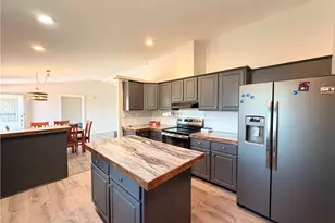 564 S Elfrida Rd, Golden Valley, AZ 86413 - Photo 12
