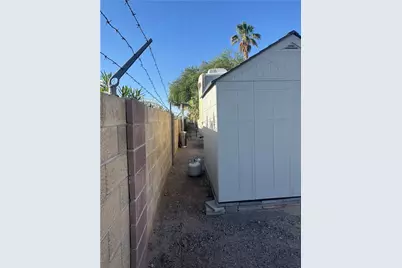 2196 Merrill Avenue #Space 57, Bullhead City, AZ 86442 - Photo 10