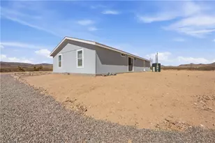 5746 N Eden Rd, Golden Valley, AZ 86413 - Photo 12