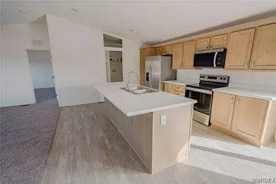 5746 N Eden Road, Golden Valley, AZ 86413 - Photo 8
