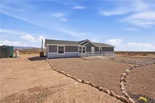 5746 N Eden Rd, Golden Valley, AZ 86413 - Photo 8