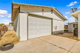 10285 S Hamilton Dr, Mohave Valley, AZ 86440 - Photo 8