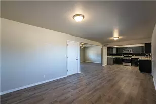 1945 Chicago Ave, Kingman, AZ 86401 - Photo 4