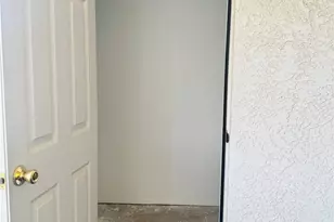 2022 Merrill Ln, Bullhead City, AZ 86442 - Photo 36