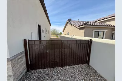 2168 E Calle Serena, Fort Mohave, AZ 86426 - Photo 2