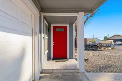 2403 Castle Rock Circle, Bullhead City, AZ 86442 - Photo 4