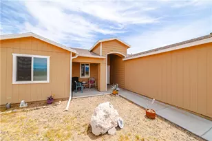 2948 Pinal Rd, Golden Valley, AZ 86413 - Photo 56
