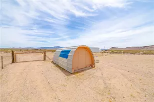 2948 Pinal Rd, Golden Valley, AZ 86413 - Photo 46