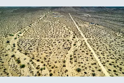 245-17-057 Unknown, Yucca, AZ 86438 - Photo 4