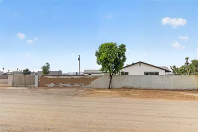 10360 S Plantation Drive, Mohave Valley, AZ 86440 - Photo 6