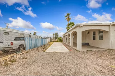 1800 Granada Drive, Bullhead City, AZ 86442 - Photo 4