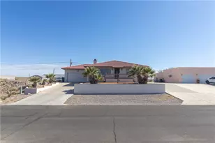 2584 Avenida Grande, Bullhead City, AZ 86442 - Photo 2