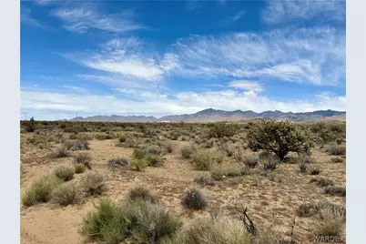 340-16-072 Cedar Road, Dolan Springs, AZ 86441 - Photo 4
