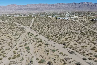 910 W Havasu Lane, Meadview, AZ 86444 - Photo 2