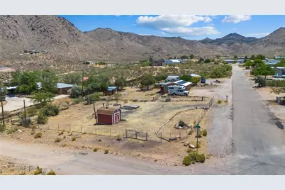 3365 W Smith Drive, Golden Valley, AZ 86413 - Photo 2