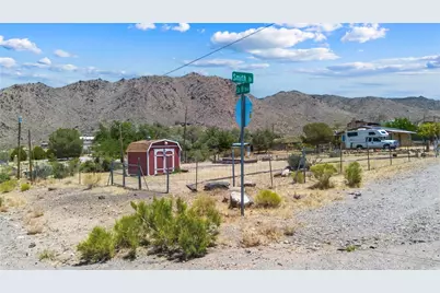 3365 W Smith Drive, Golden Valley, AZ 86413 - Photo 12