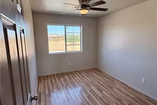 1045 S Teddy Roosevelt Rd, Golden Valley, AZ 86413 - Photo 26