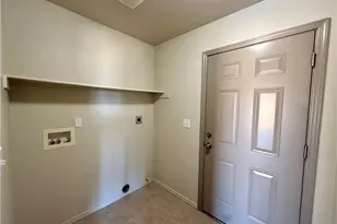 1045 S Teddy Roosevelt Rd, Golden Valley, AZ 86413 - Photo 24