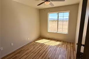 1045 S Teddy Roosevelt Rd, Golden Valley, AZ 86413 - Photo 30
