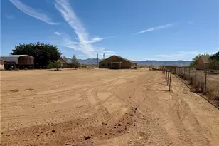 1045 S Teddy Roosevelt Rd, Golden Valley, AZ 86413 - Photo 40