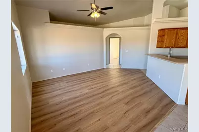 1045 S Teddy Roosevelt Road, Golden Valley, AZ 86413 - Photo 10