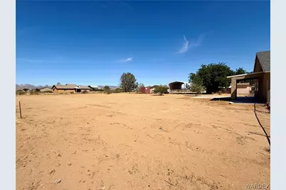 1045 S Teddy Roosevelt Road, Golden Valley, AZ 86413 - Photo 40