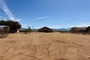 1045 S Teddy Roosevelt Rd, Golden Valley, AZ 86413 - Photo 42