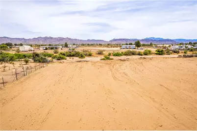 306-06-091A N McNeal Road, Golden Valley, AZ 86413 - Photo 20
