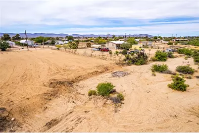 306-06-091A N McNeal Road, Golden Valley, AZ 86413 - Photo 18