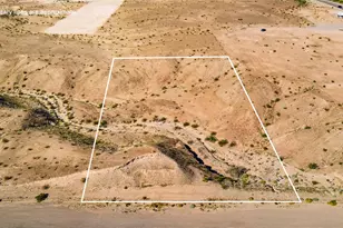1957 N Oatman Rd, Bullhead City, AZ 86442 - Photo 1