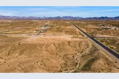 1957 N Oatman Road, Bullhead City, AZ 86442 - Photo 18