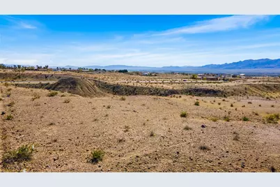1957 N Oatman Road, Bullhead City, AZ 86442 - Photo 20