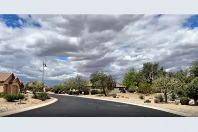 2856 Steamboat Drive, Bullhead City, AZ 86429 - Photo 6