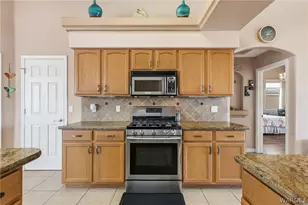2558 Sundown Cir, Bullhead City, AZ 86442 - Photo 14
