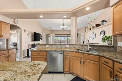 2558 Sundown Circle, Bullhead City, AZ 86442 - Photo 16