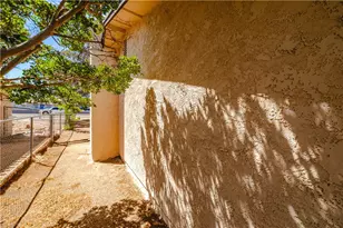 2221 Golden Gate Ave, Kingman, AZ 86401 - Photo 34
