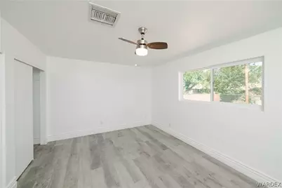 2221 Golden Gate Avenue, Kingman, AZ 86401 - Photo 18
