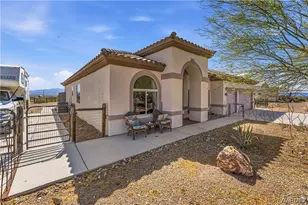 4256 Zircon Rd, Golden Valley, AZ 86413 - Photo 4