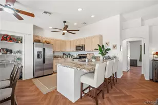 457 Chablis Ct, Bullhead City, AZ 86429 - Photo 10