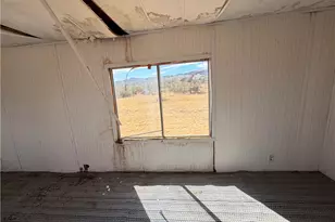 6112 W Gladys Dr, Golden Valley, AZ 86413 - Photo 52