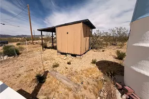 6112 W Gladys Dr, Golden Valley, AZ 86413 - Photo 28