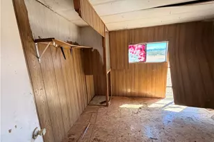 6112 W Gladys Dr, Golden Valley, AZ 86413 - Photo 44